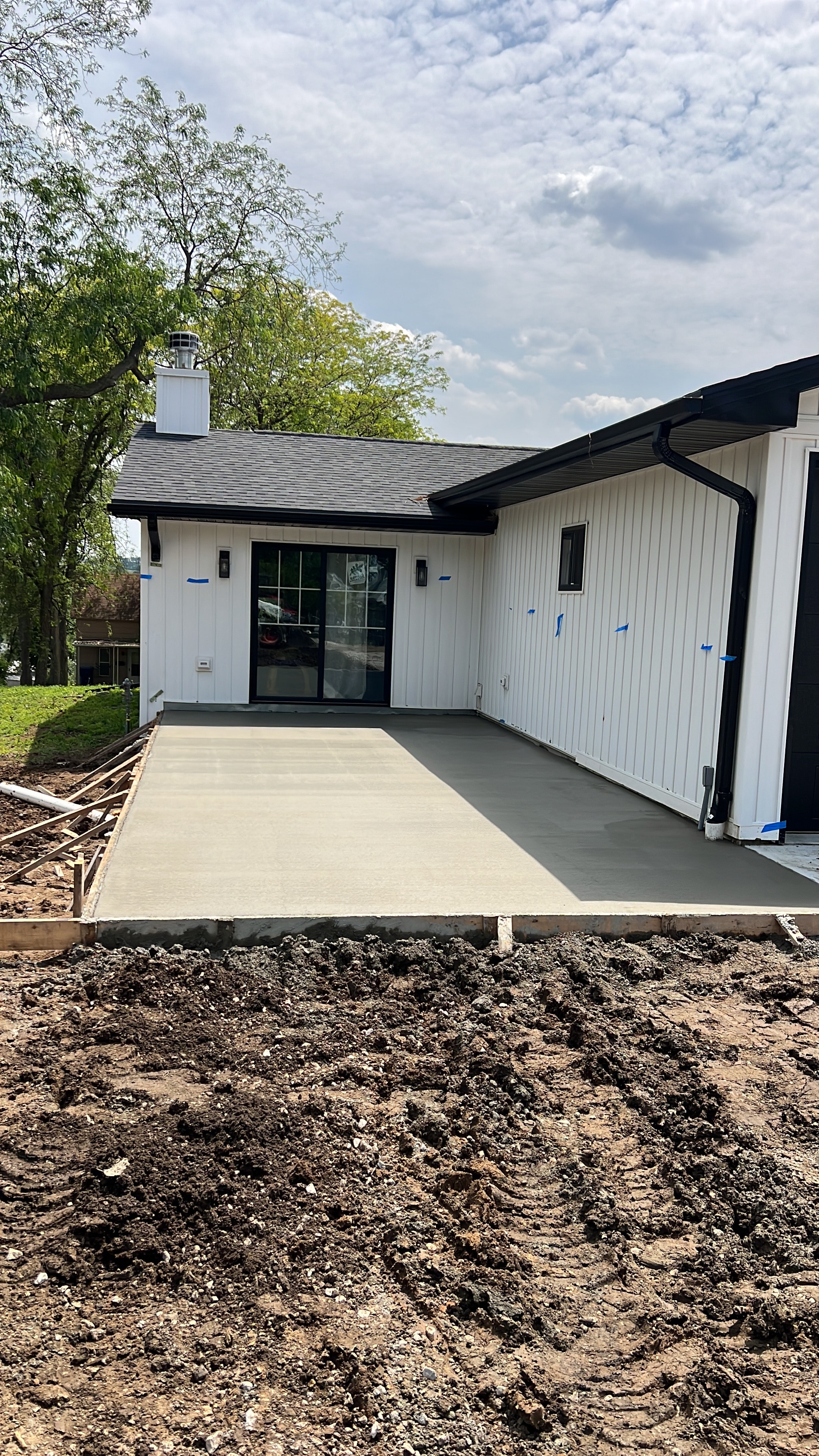 Patio Slab — Modern Home